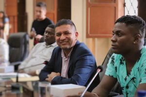 LA CURVA ASCENDENTE DE VÍCTOR ARMERO